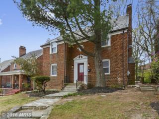 1919 Shepherd St, Washington, DC 20018-3229