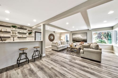 13405 Ski Slope Way, Truckee CA  exterior