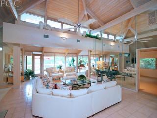 5406 Osprey Ct, Sanibel, FL 33957-2318