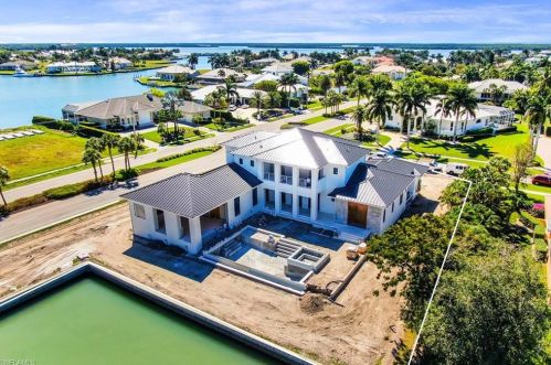 1698 Mcilvaine Ct, Marco Island, FL 34145-6626