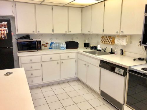 1 Westgate Ln, Boynton Beach, FL 33436-6353