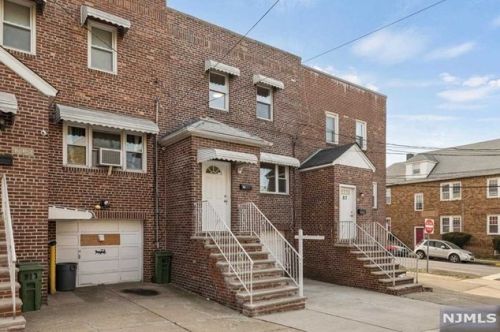 815 73rd St, North Bergen, NJ 07047-4801