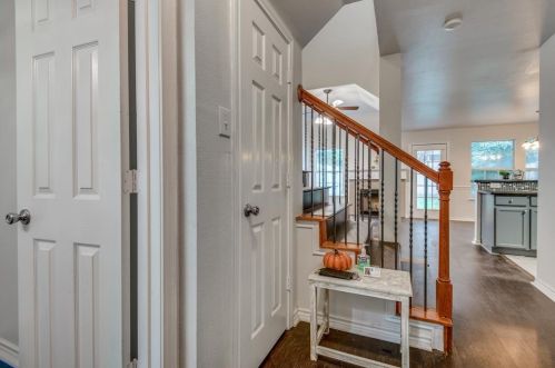 3974 Fernando Dr, Euless, TX 76040-3447