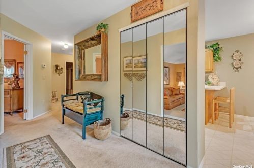 183 Lakebridge Dr, San Remo, NY 11754-3956