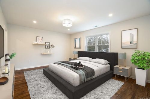 15 Thelma Pl, White Plains NY  10605-3808 exterior