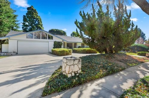 1636 Palm Ave, Upland, CA 91784-1922