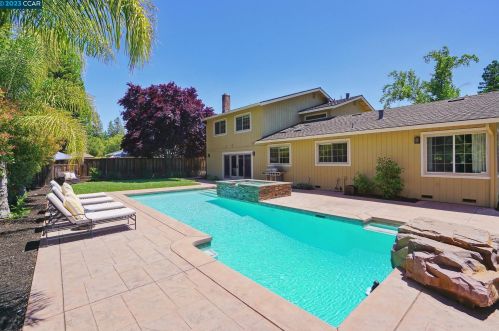 809 Contada Cir, Danville CA  94526-3535 exterior