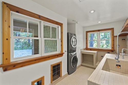 170 Josselyn Ln, Redwood City CA  94062-3610 exterior