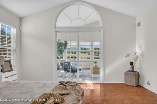 149 Skyline Dr, Lakewood NJ  08701-5737 exterior