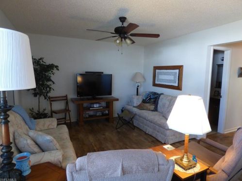 26 Desert Candle Cir, Lehigh Acres FL 33936-7362 exterior