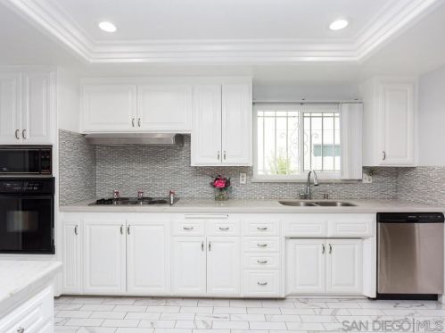 17061 Acena Dr, San Diego CA  92128-2674 exterior