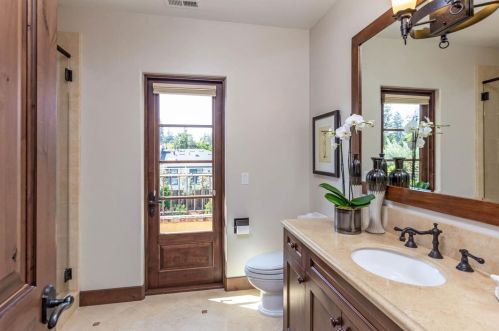 228 Marvin Ave, Los Altos CA  94022-3712 exterior