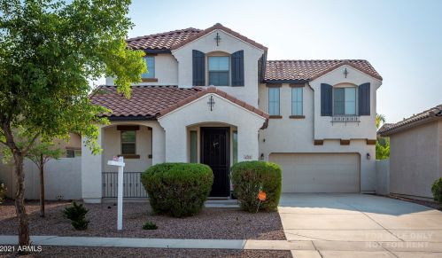 4153 Thunderheart Trl, Gilbert, AZ 85297-3571