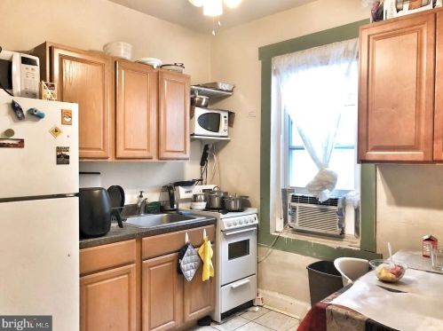 322 42 St, Philadelphia PA 19104-4062 exterior