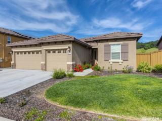 612 Fehr Rd, Folsom, CA 95630-6327