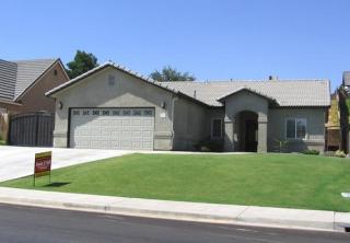 316 Camwood Ave, Bakersfield, CA 93308-1183
