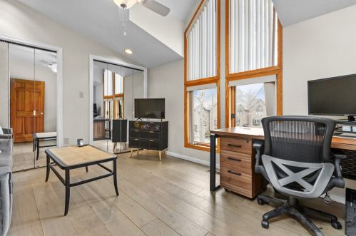 10064 Mansion Dr, Gibsonia PA  15044-7478 exterior