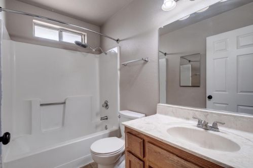 53 Glenshire Ln, Chico CA  95973-5601 exterior