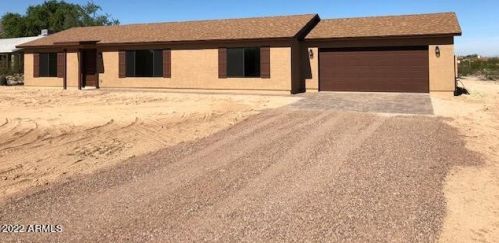 3803 336th Ln, Tonopah, AZ 85354-8352
