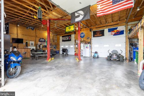 1654 Readus Rd, Edinburg VA  22824-2935 exterior