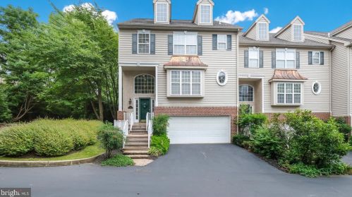 105 Tanglewood Ln, Newtown Square, PA 19073-4043