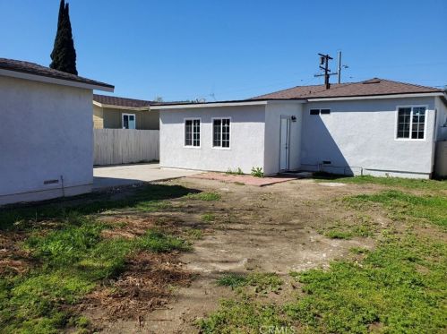 340 Elm St, Compton CA  90220-2113 exterior