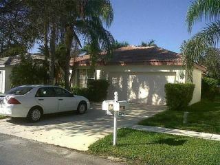 2398 177th Ave, Hollywood FL  33029-5134 exterior