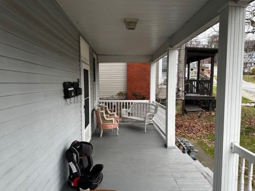 723 George St, Moon Twp, PA 15108-2113
