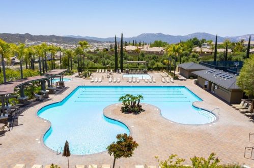 45035 Rutherford St, Temecula CA  92592-5529 exterior