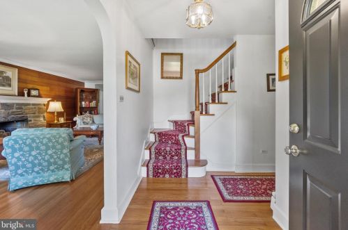 1203 Birch Ave, Yardley, PA 19067-7427