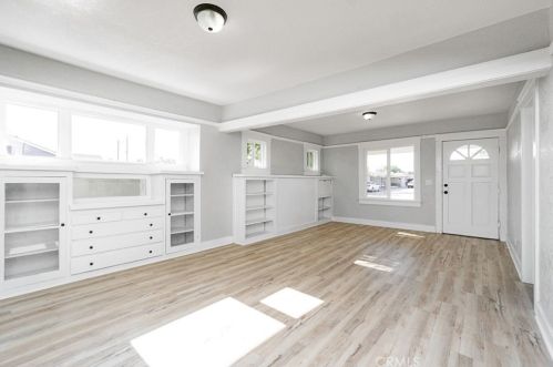 536 University Ave, Fresno CA  93705-5024 exterior