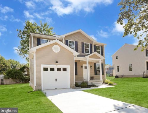 37 Irwin Pl, Trenton, NJ 08648-3901