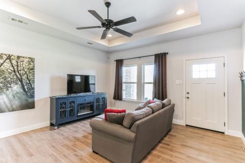 4707 Henry St, Greenville TX  75401-3021 exterior