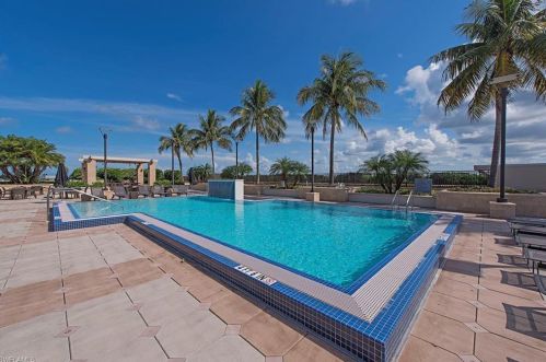 9115 Strada Pl, Naples FL  34108-2883 exterior
