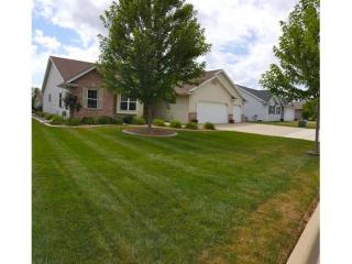3065 Winnipeg St, Menasha, WI 54952-2961