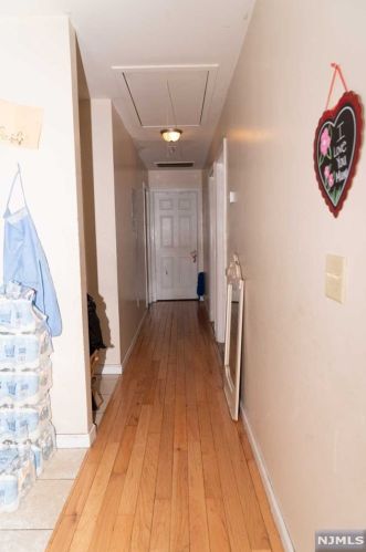 66 3 St, Paterson NJ 07522-1845 exterior