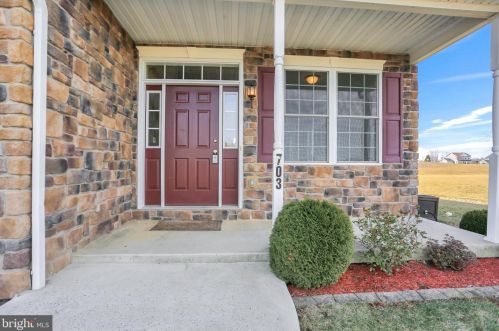 703 Southwood Dr, Lees Cross Roads, PA 17257-8015