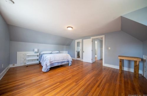 17 Wild Rose Pl, Waterford CT  06385-2328 exterior