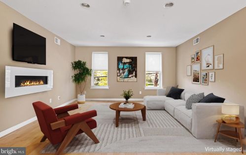 2417 Grays Ferry Ave, Philadelphia PA  19146-2450 exterior