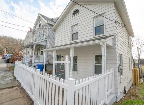 1131 Orch St, Peekskill NY  10566-2728 exterior