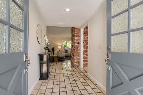 823 The Dalles Ave, Sunnyvale, CA 94087-4150
