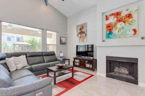 5325 Venus Way, Chandler AZ  85226-8617 exterior