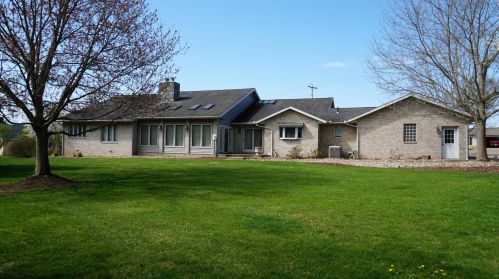 1300 11th St, Cambridge OH  43725-1106 exterior