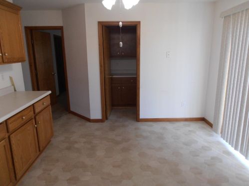 3820 Sandalwood Dr, Hammond IN  46322-2076 exterior