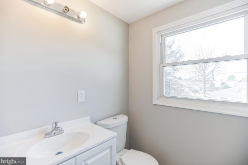 25 Garfield Dr, Willingboro NJ  08046-3227 exterior