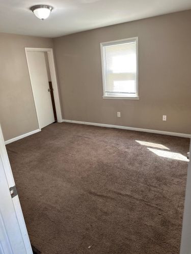 4214 Church St, Covington, KY 41015-1850