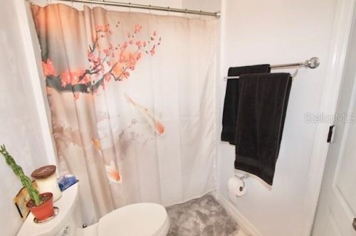 8438 Bay Oak Ct, Orlando FL  32810-1804 exterior