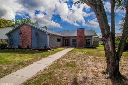 817 Koehler Ave, North Little Rock, AR 72120-5929