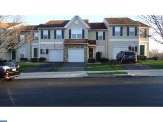 924 Katie Cir, Limerick, PA 19468-7401
