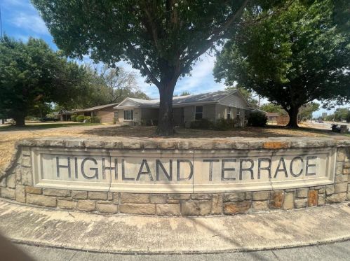 533 Main St, Richardson, TX 75081-3424